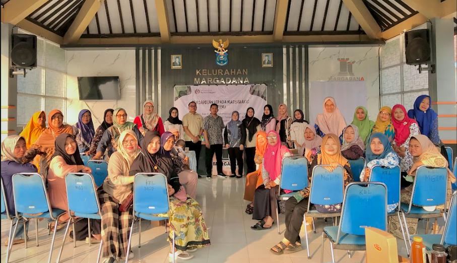 images/article_img_Dosen_Universitas_Harkat_Negeri_Edukasi_Kader_Posyandu_tentang_Pemanfaatan_Tanaman_Obat_Terabaikan_Bersama_Wisata_Kesehatan_Jamu_Kalibakung.jpg