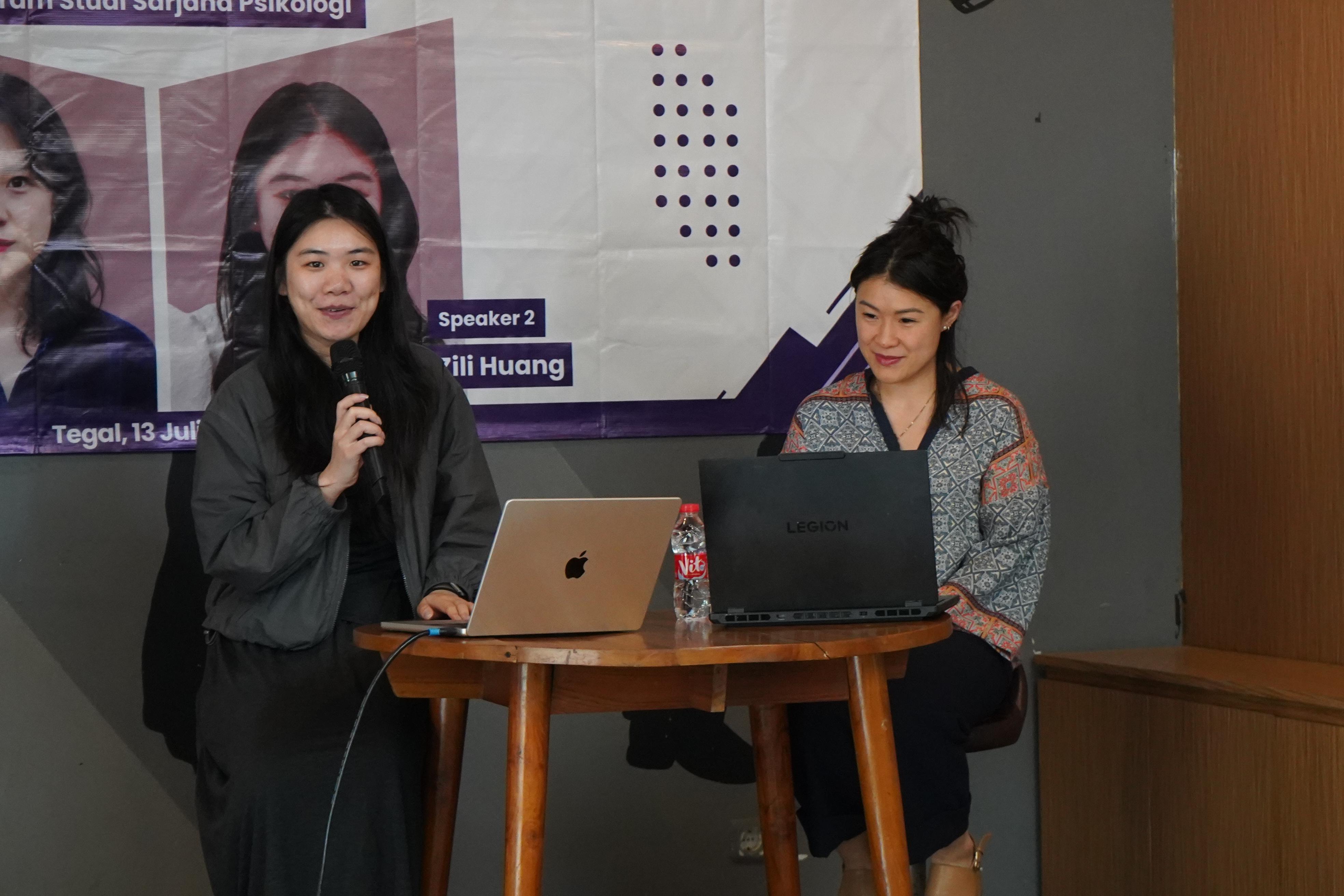 images/article_img_EduPsy_Series_Universitas_Harkat_Negeri_Hadirkan_Akademisi_Harvard_Bahas_Psikologi,_Komunikasi_Kesehatan,_dan_Ketahanan_Global.jpg