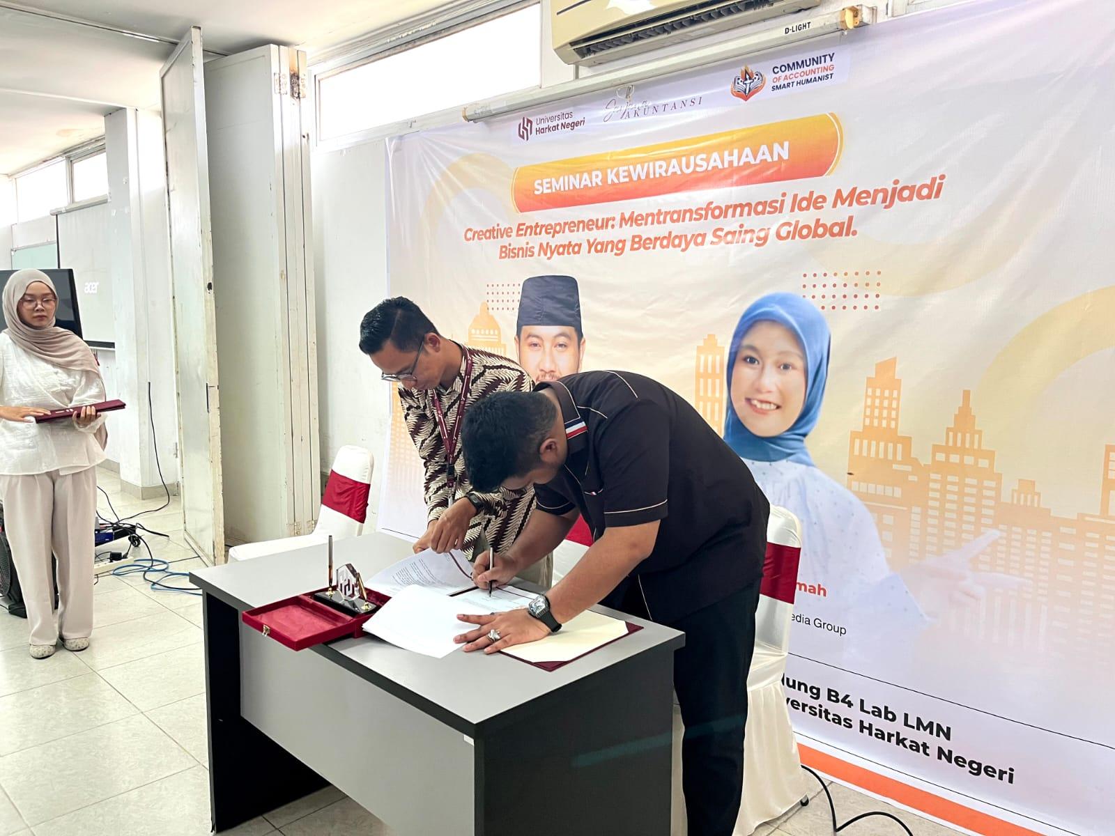images/article_img_Implementasikan_Kerja_Sama_dengan_HIPMI,_Prodi_S1_Akuntansi_Harkat_Negeri_Gelar_Seminar_Kewirausahaan.jpg