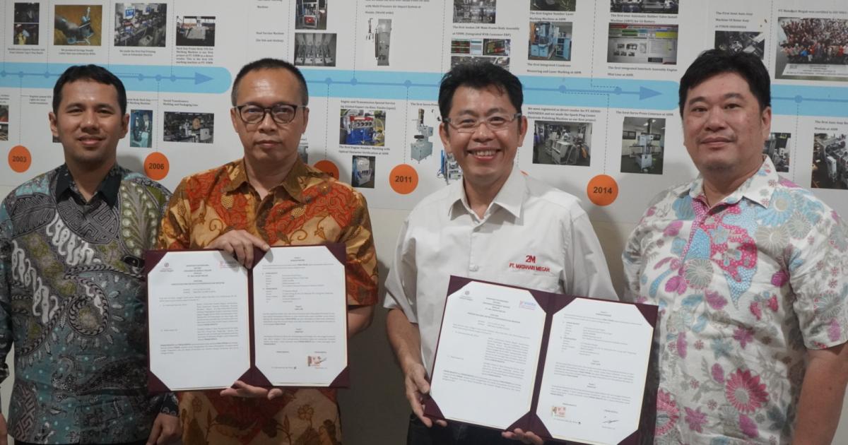 images/article_img_Universitas_Harkat_Negeri_Gandeng_PT_Matahari_Megah,_Siapkan_Lulusan_Terapan_yang_Tak_Sekadar_Jadi_Operator.jpg