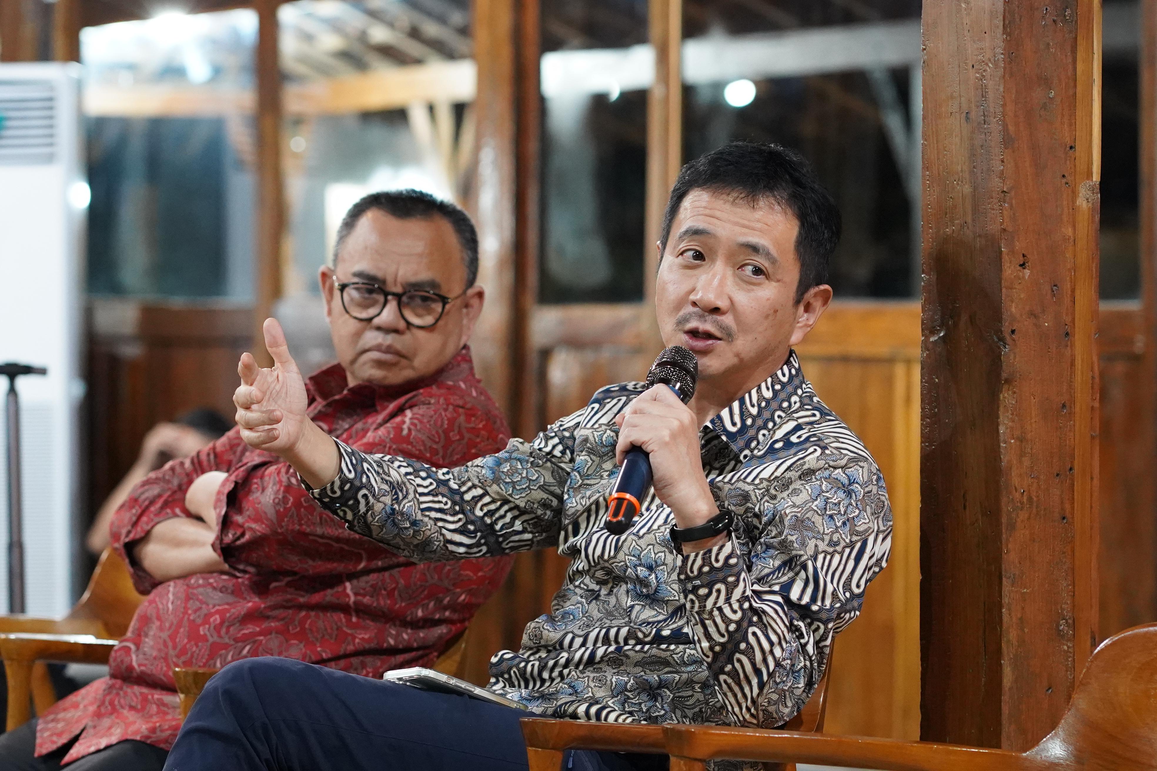 images/article_img_Universitas_Harkat_Negeri_Gelar_Diskusi_Lintas_Disiplin_Ilmu_bersama_Akademisi_Tegal_Brebes.jpg
