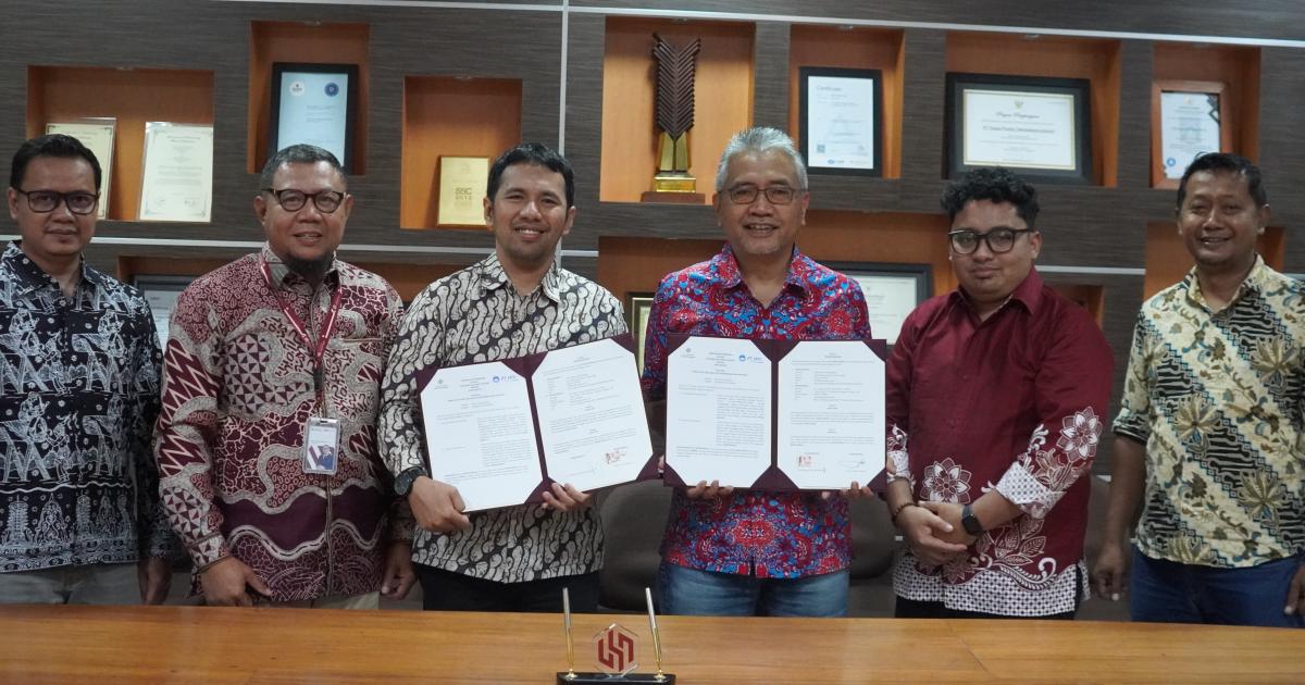 images/article_img_Universitas_Harkat_Negeri_dan_PT_YPTI_Teken_MoU,_Perkuat_Kolaborasi_Pendidikan_Vokasi_dan_Industri_Manufaktur.jpg